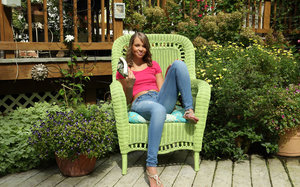 18 year old girl Ami is coerced into losing her virginity by older guy